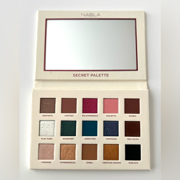 Nabla Secret Eyeshadow Palette - Picture 5 of 6
